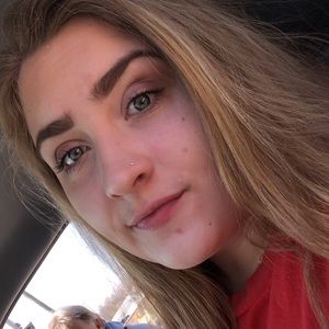 Meet your Posher, Gina